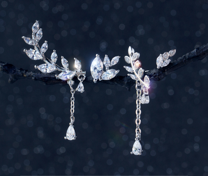 925 Silver Earrings sweet Korean female asymmetrical earrings earrings earrings diamond leaves leaves E0629